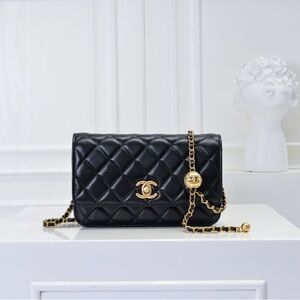CHANEL Black Quilted Leather Clutch with Gold Chain